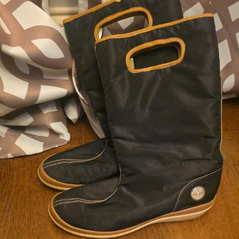 Timberland Women's Black and Brown Winter Boots